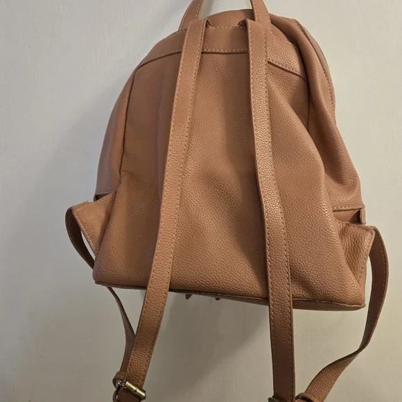 Señor Frogs Tan Backpack - Picture 4 of 12